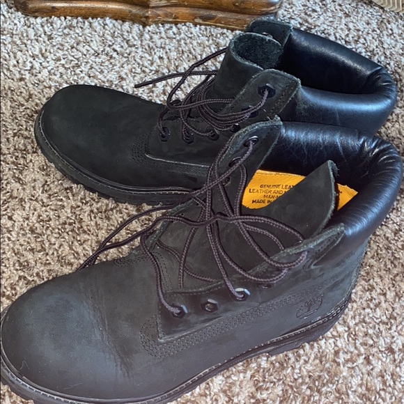 Black timberland boots - Picture 3 of 6